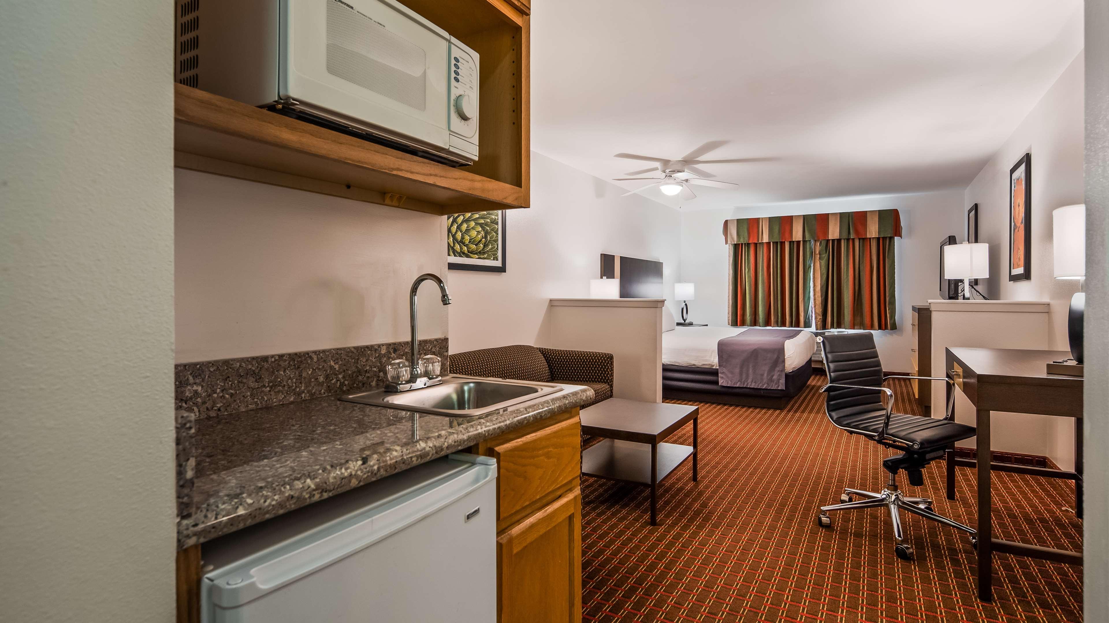 Best Western Inn And Suites Copperas Cove מראה חיצוני תמונה